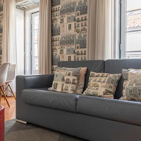 Condessa 2bdr Duplex By Lovelystay Apartman Lisboa