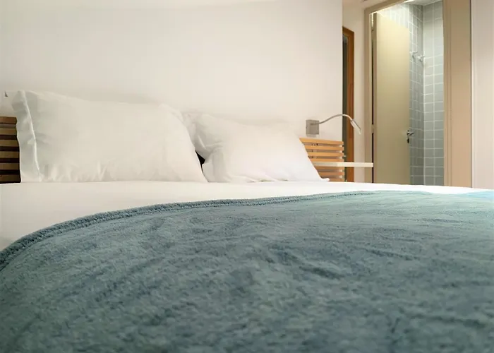 Condessa 2bdr Duplex By Lovelystay Lisboa