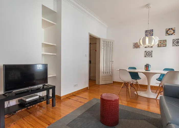 Condessa 2bdr Duplex By Lovelystay * Lisboa